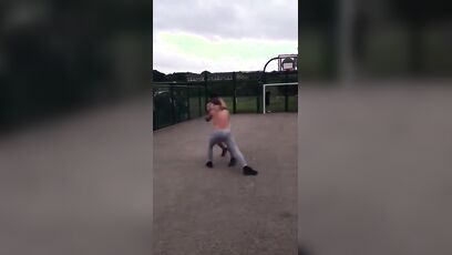 Dude wins outdoor cage match with brutal kick to op's face