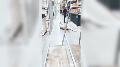 Girl goes FLYING off shopping cart in store
