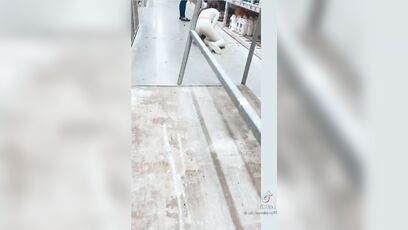 Girl goes FLYING off shopping cart in store