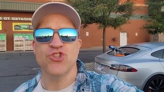Guy uses gas generator to drive Electric Vehicle 1,600 miles