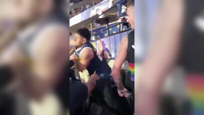 Suns fan takes on two Nuggets fans in most chill way possible