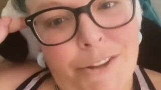 Woman has meltdown because people won't refer to her as he or him