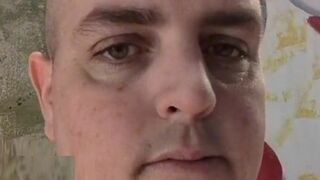 Guy suggests he's oppressed because he can't use the women's bathroom