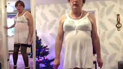 Older guy totally SLAYS in new women's clothes outfit