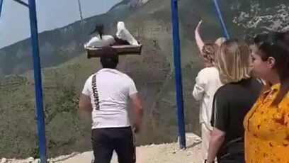 Women fall off swing on 6,300 ft cliff