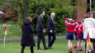 Social media mocks Joe Biden for video of him approaching young girls