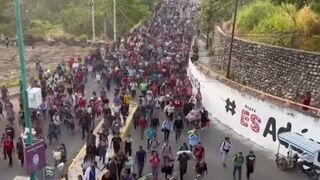 New migrant caravan of 3,000 treks to Mexico City, many towards USA