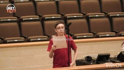 'I have a right...': 12-year-old sent home for t-shirt shatters school board