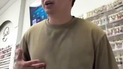 Disrespect Sparks Chaos: Nail Salon Incident Blows Up Online