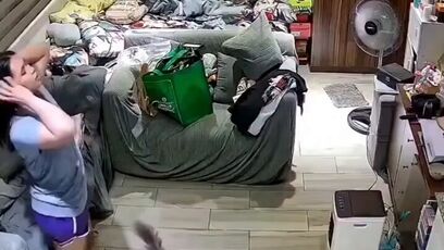 Psycho Cat attacks woman, cuts her up like slices of cheese