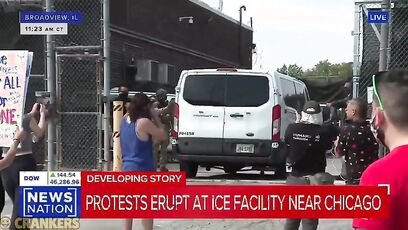 Leftists slash ICE tires during clash in Chicago