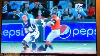 Now THAT is a baseBRAWL