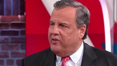 Chris Christie mocked after comment about 'being small'
