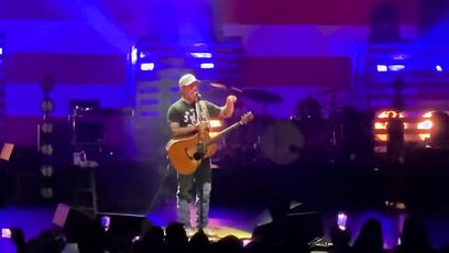 Rocker Aaron Lewis blames Democrats for 'Every Scar That Exists On This Country'