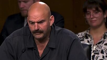 Fetterman shows up to work 'dressed like a mechanic' in unsettling video