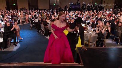 Jessica Chastain takes tiny tumble on stage