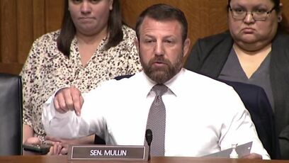 Sen. Mullin stands up and tries to fight labor boss Sean O'Brien