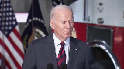 Biden claims Ronald Reagan sent "Air Force - Helicopter One" to take him to the hospital
