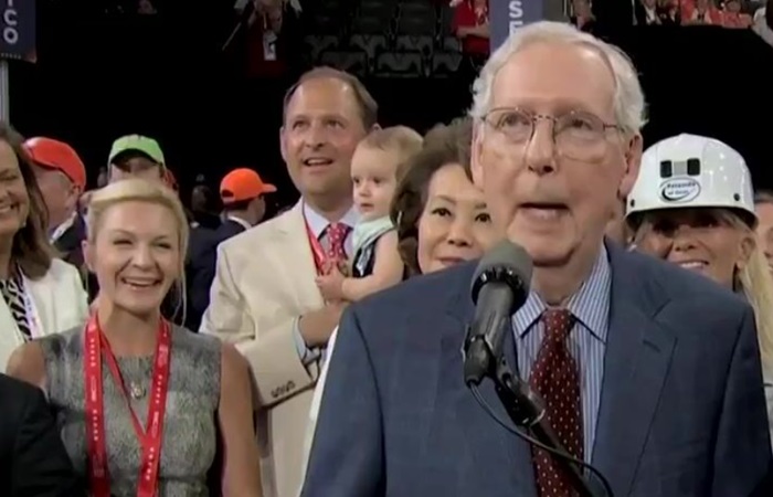 Mitch Mcconnell Gets Standing Boo-vation