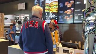 Bill Clinton goes to McDonalds, worker didn't know it was him