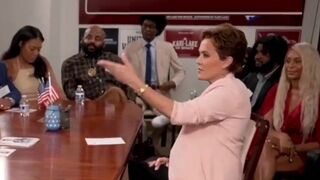 Kari Lake roundtable becomes PROBLEM for Dems