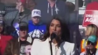 "I've never been to a Diddy party" - Danica Patrick trolls Kamala