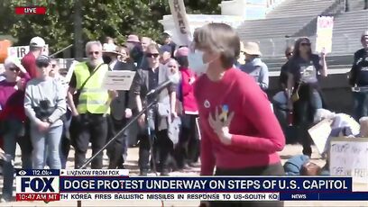 Masked-up federal employee said it was 'FRIGHTENING' to get an email from Elon Musk