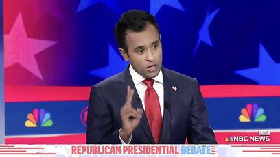 Lester Holt steps down from 'NBC Nightly News' - remember when he got called out to his face?