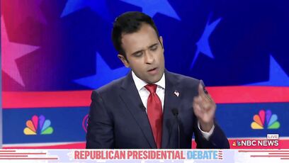 Lester Holt steps down from 'NBC Nightly News' - remember when he got called out to his face?