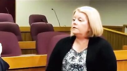 Elon Musk accuses Democrats of a "deliberate strategy" to turn illegal immigrants into voters