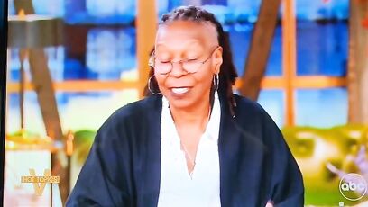 Whoopie mocks child, gets called out for it