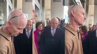 Guy calmly puts unhinged Maxine Waters in her place