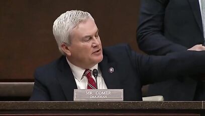 Chaos breaks out at Oversight Committee hearing as Democrats throw a temper tantrum