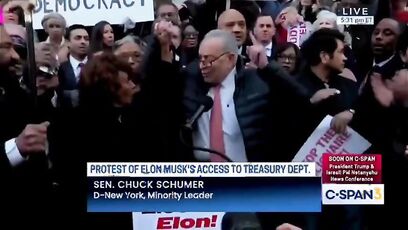 Chuck Schumer screams like a maniac after USAID faces accusations