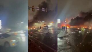Plane crash in Northeast Philly video 2