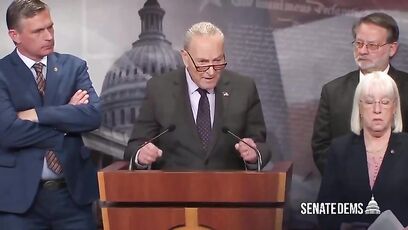 Chuck Schumer awkwardly says 'People are aroused. I haven't seen people so aroused in a very, very long time'