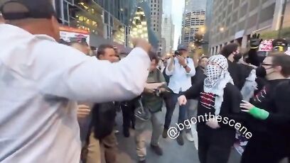 Trump paves way to deport foreign students who support terror groups