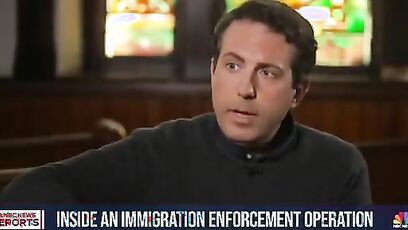 Video shows an ICE raid of illegal migrants in Boston