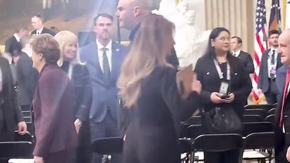 Fetterman showed up to Trump inauguration in shorts and hoodie