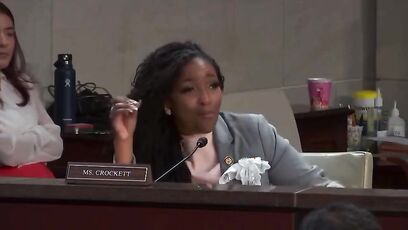 'If you wanna take it outside, we can do that' - Mace to Crockett