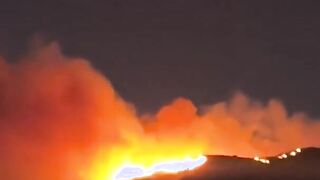 Hollywood Hills catches on fire, triggering evacuations