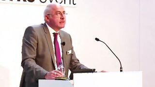 Police find drunk teen girl with 7 Pakistani men - but they charge the girl for drinking