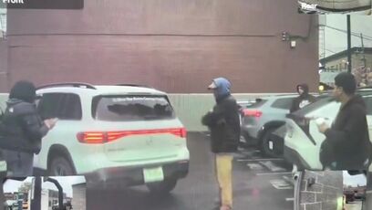 Parking spot dispute turns into violent chaos