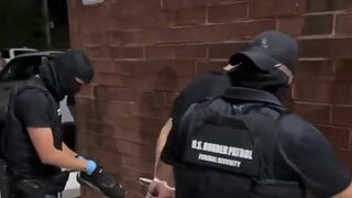 300 ICE Agents storm building seeking illegals, Tren de Aragua gang members, harbored by Gov. Pritzker