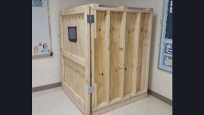 Parents furious after NY students were put in a PUNISHMENT BOX