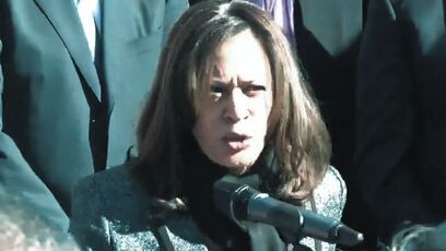 Kamala Harris: "How DARE we speak Merry Christmas"