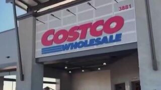 Thieves loot $400,000 shipment of lobsters headed to Costco