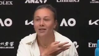 Amanda Anisimova Shuts Down Smug Reporter After America Question