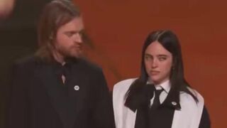 Top Eviction Firm gives Billie Eyelash BAD NEWS