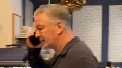 Annoying person harasses Alec Baldwin